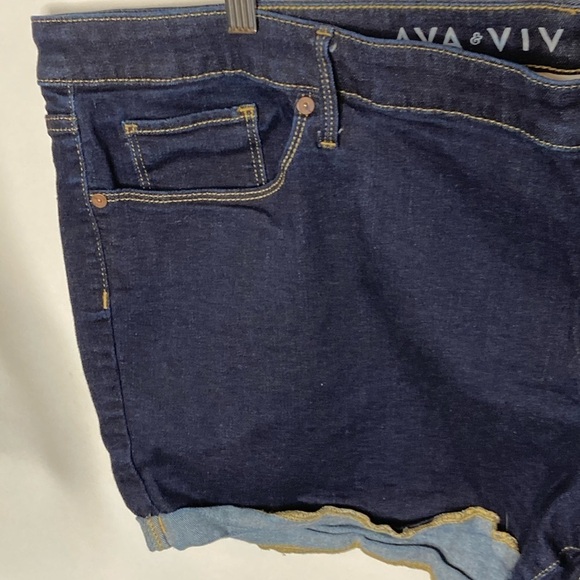 Ava &Viv Midi Jean Shorts Sz 26W - Picture 2 of 4